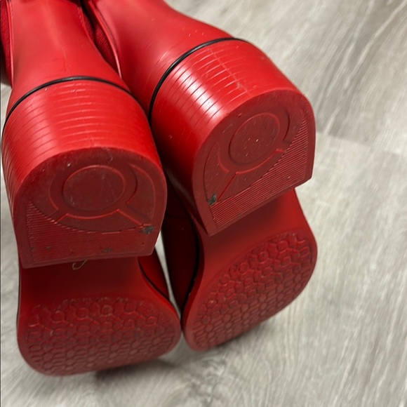 Kate Spade Red Ankle Booties Size 6/7 - Picture 5 of 5